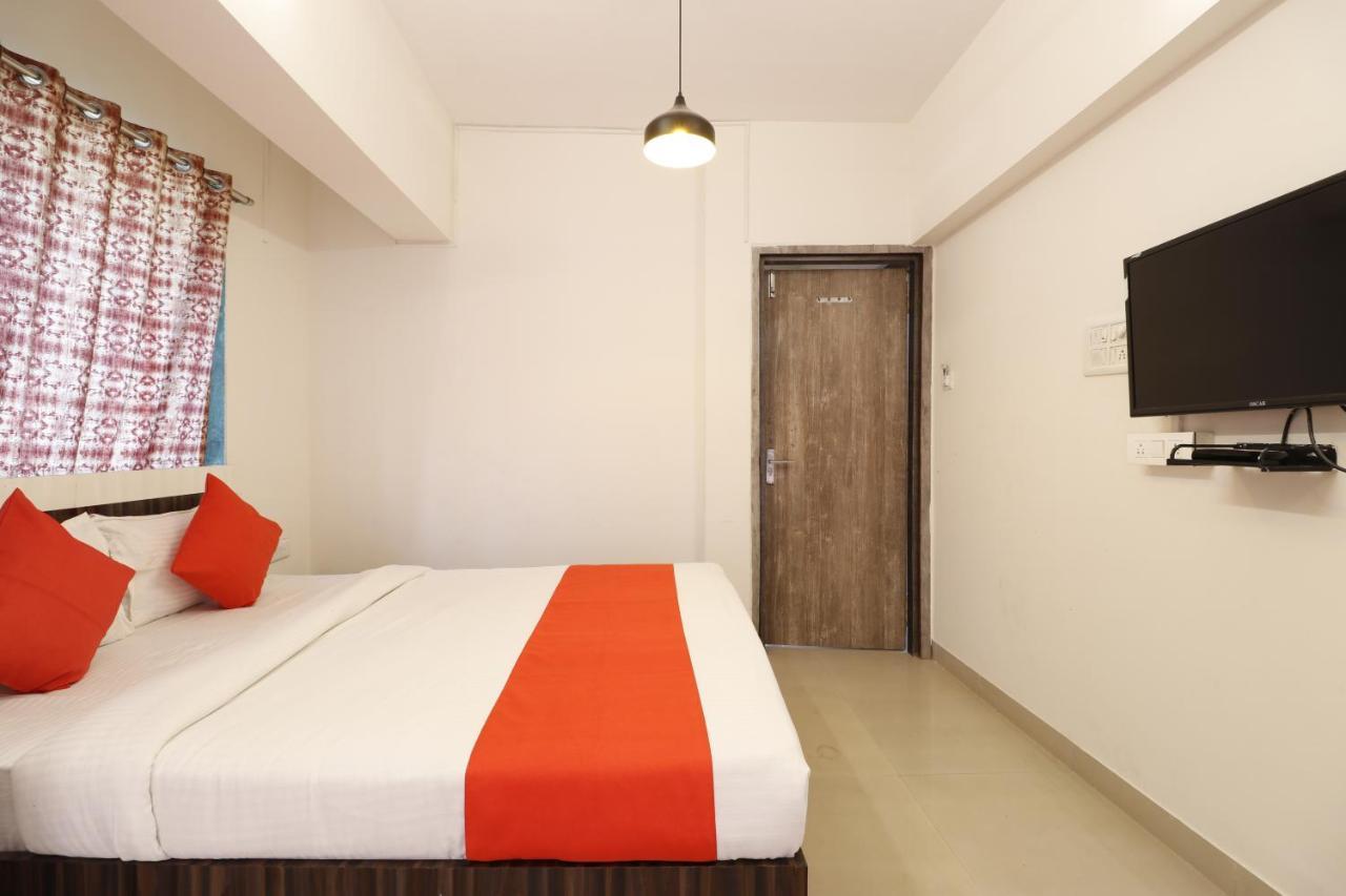 Hotel Crystal Inn Mumbai Exterior foto